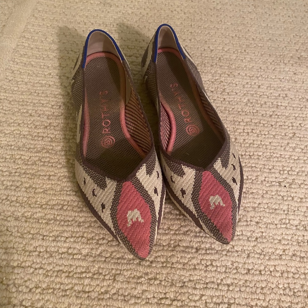 Rothys pointed toe flats Aztec design
